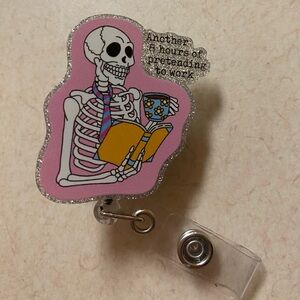 Skeleton Badge Clip Reel